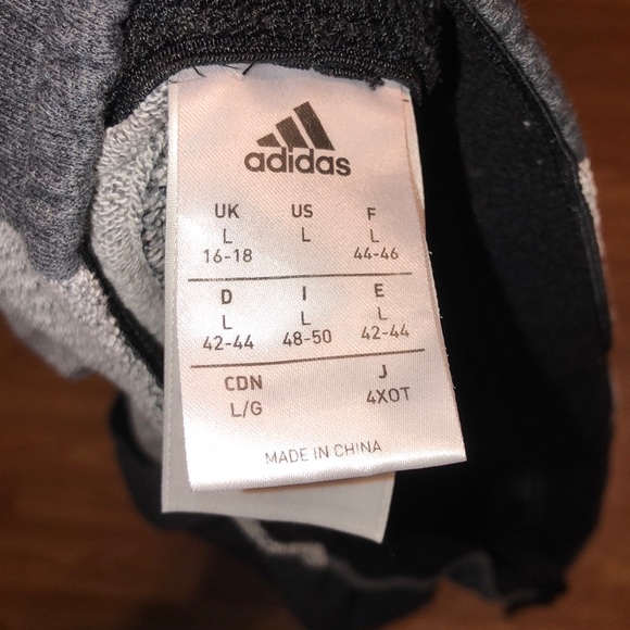 Adidas sweatpants - Picture 3 of 3